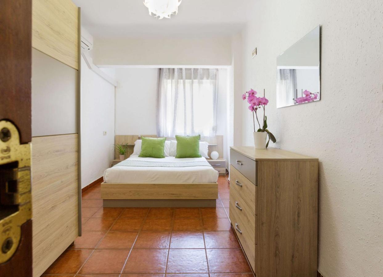 Luchana Apartment Malaga Zewnętrze zdjęcie