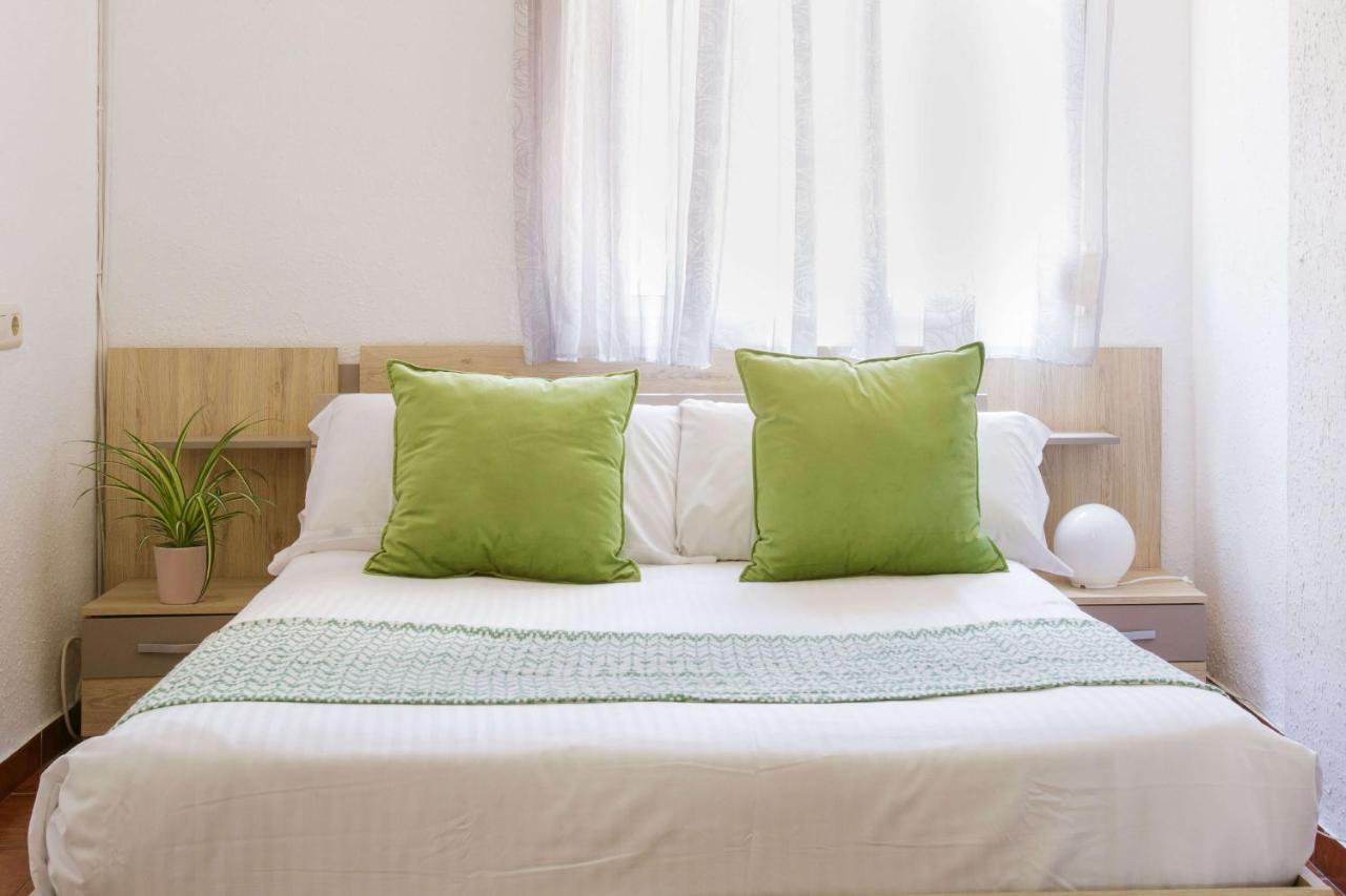 Luchana Apartment Malaga Zewnętrze zdjęcie
