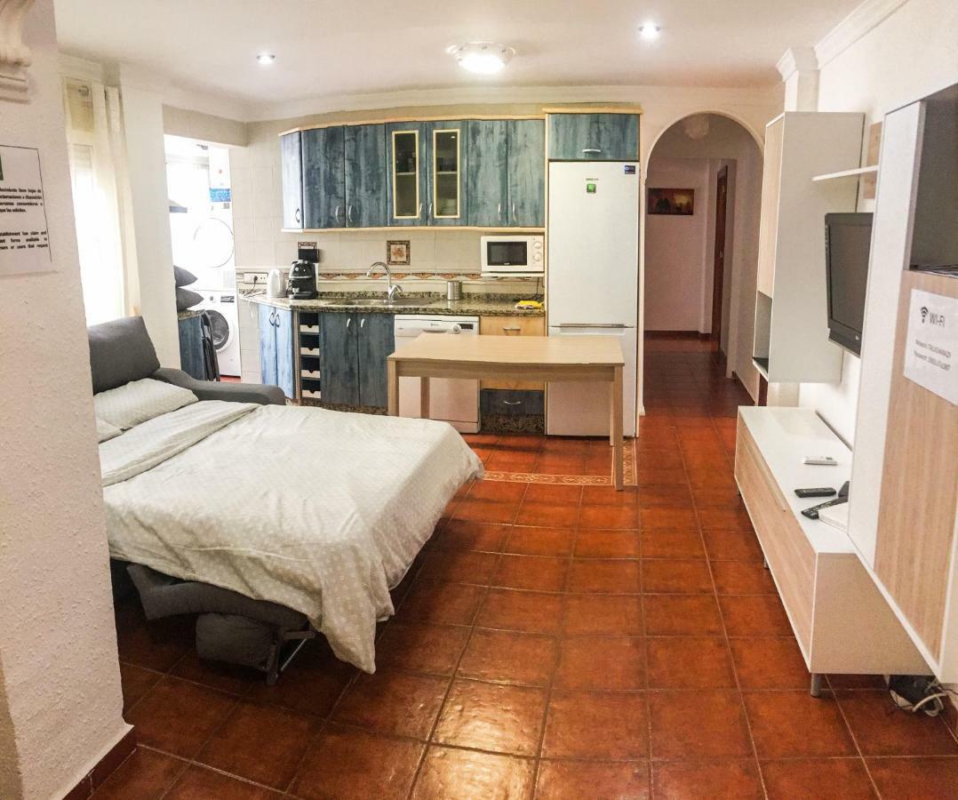 Luchana Apartment Malaga Zewnętrze zdjęcie